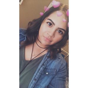 Meet your Posher, Alexandra